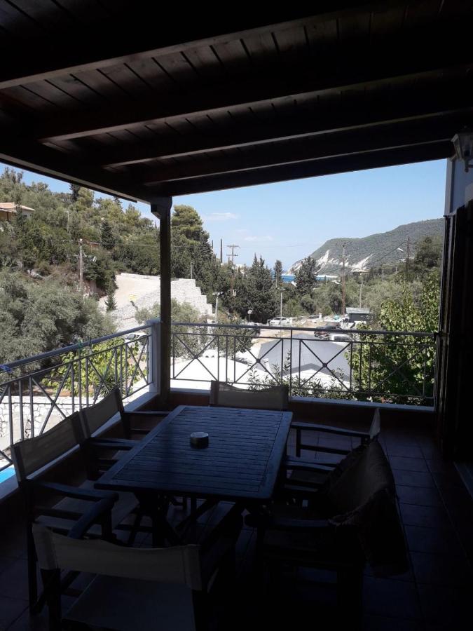 Agios Nikitas Dolphins Apartment Exterior photo