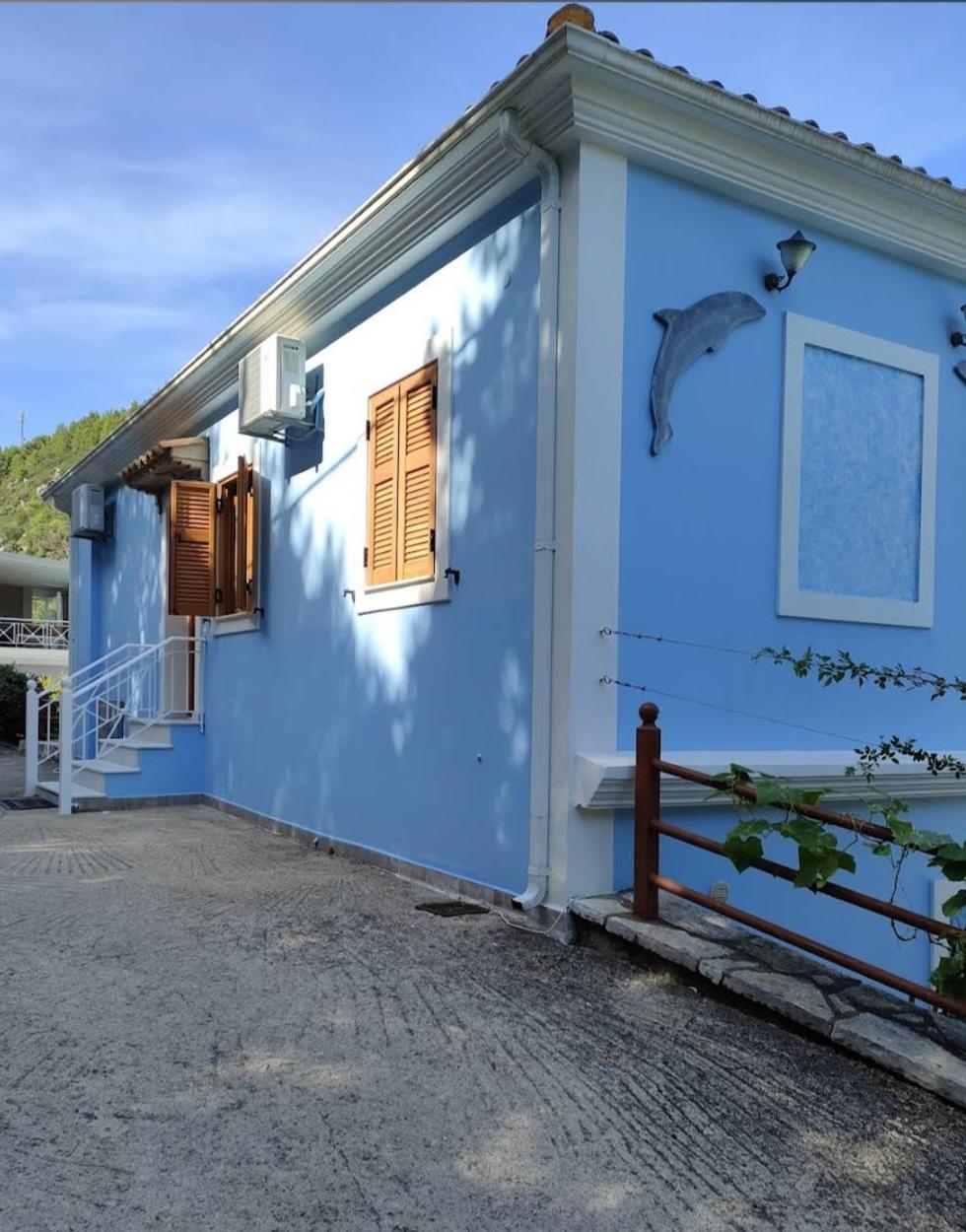 Agios Nikitas Dolphins Apartment Exterior photo